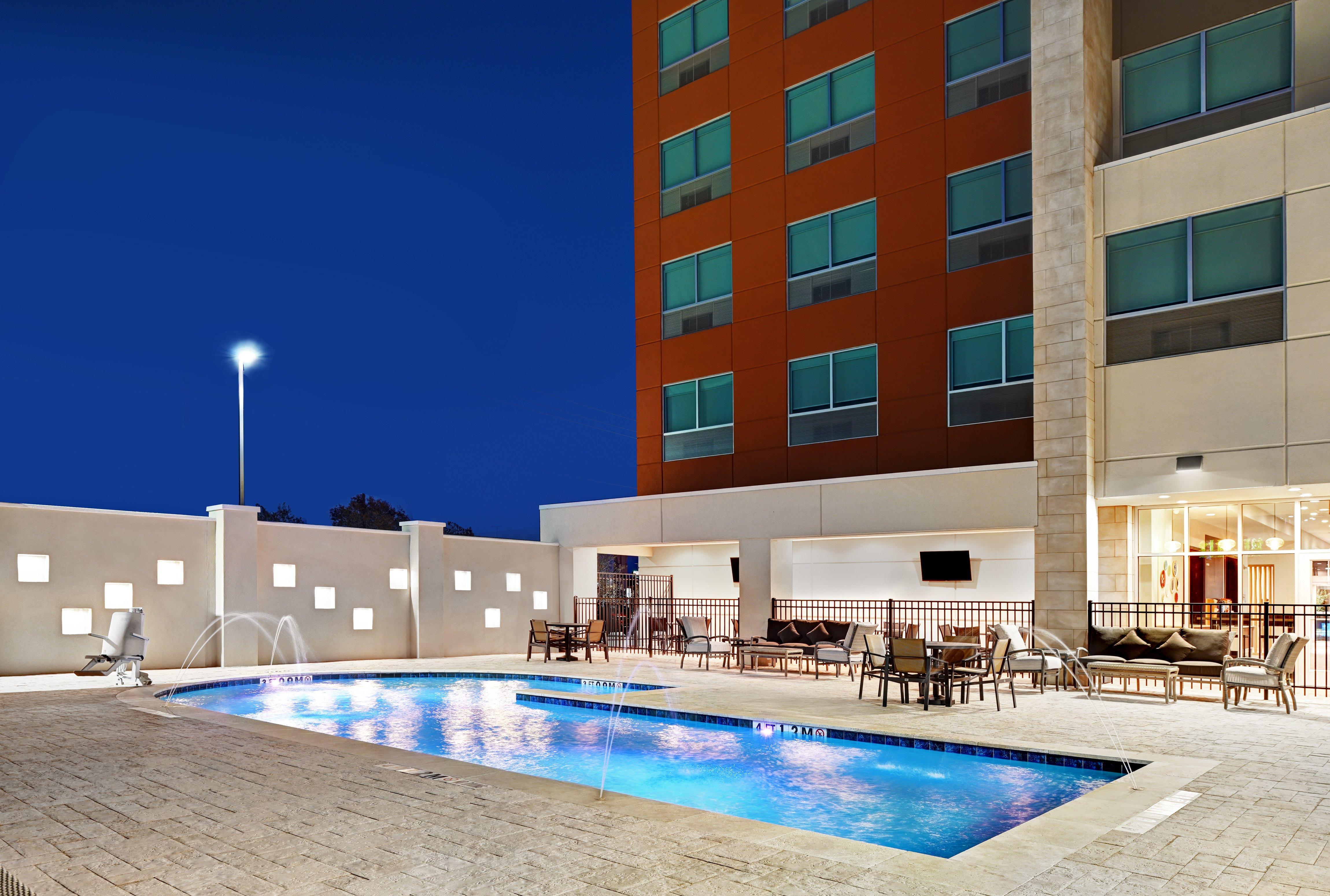 Holiday Inn Express & Suites Memorial - Citycentre By Ihg Houston Exterior foto